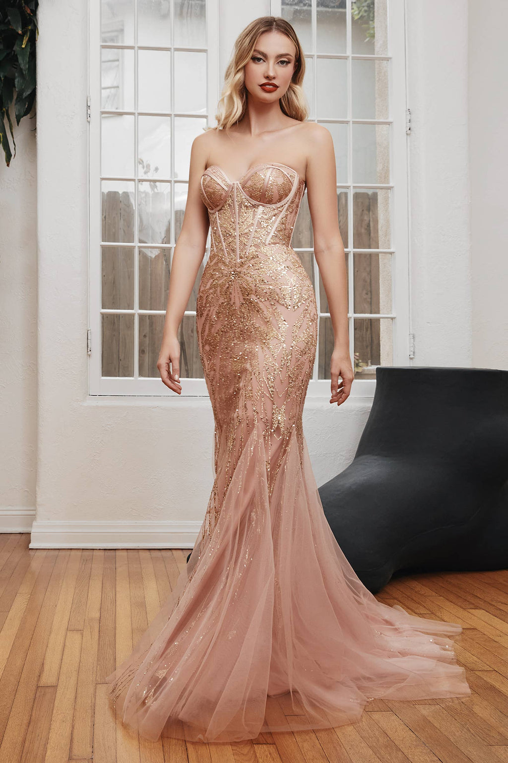 STRAPLESS MERMAID GOWN
: Rose Gold / 6